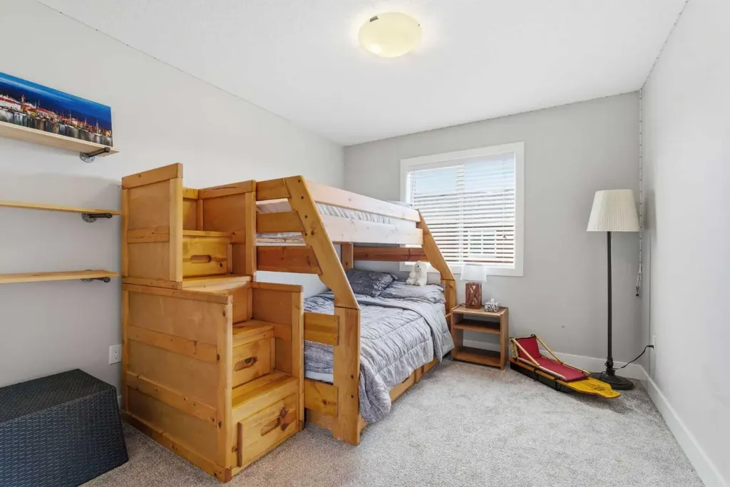 1469 Aldrich Place Carstairs AB T0M 0N0