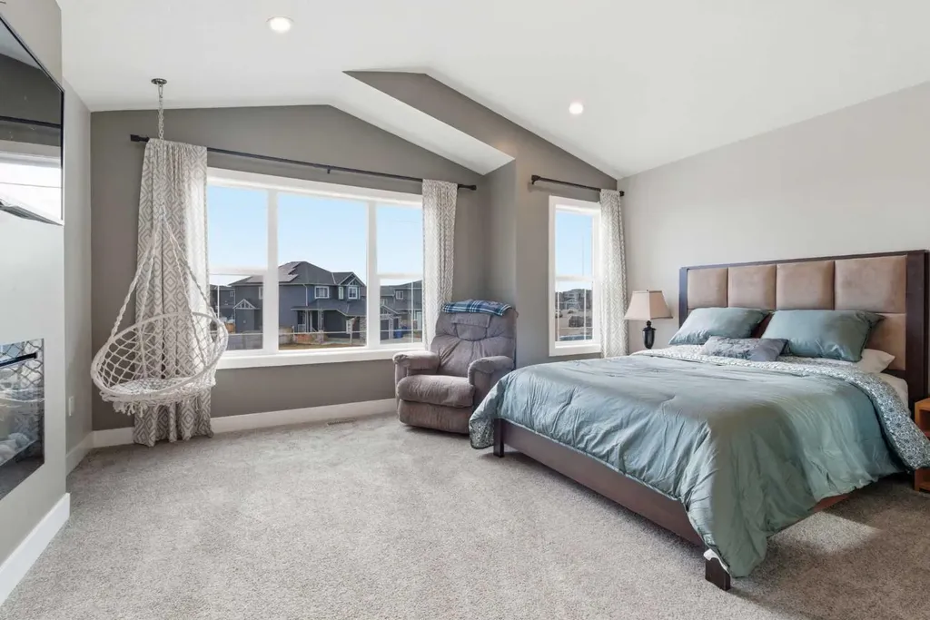 1469 Aldrich Place Carstairs AB T0M 0N0
