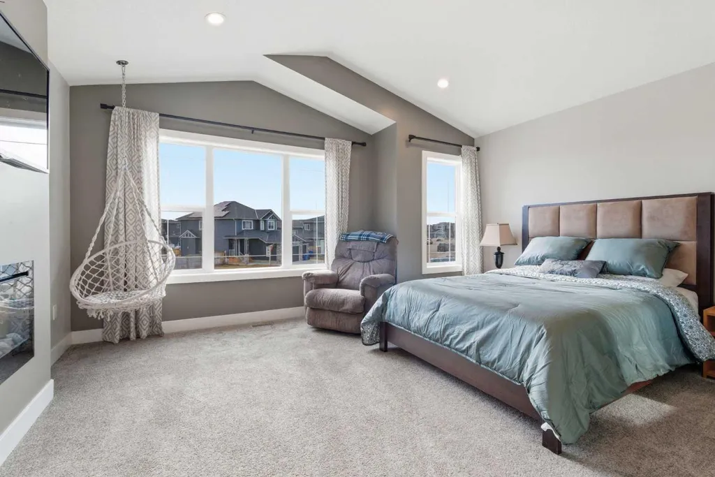 1469 Aldrich Place Carstairs AB T0M 0N0