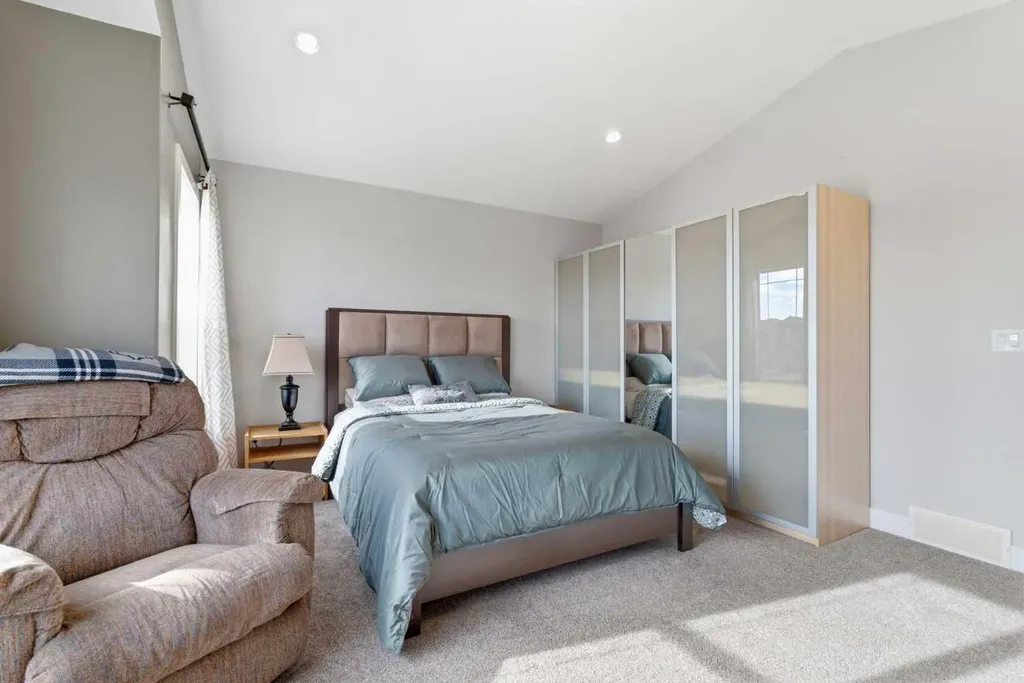 1469 Aldrich Place Carstairs AB T0M 0N0