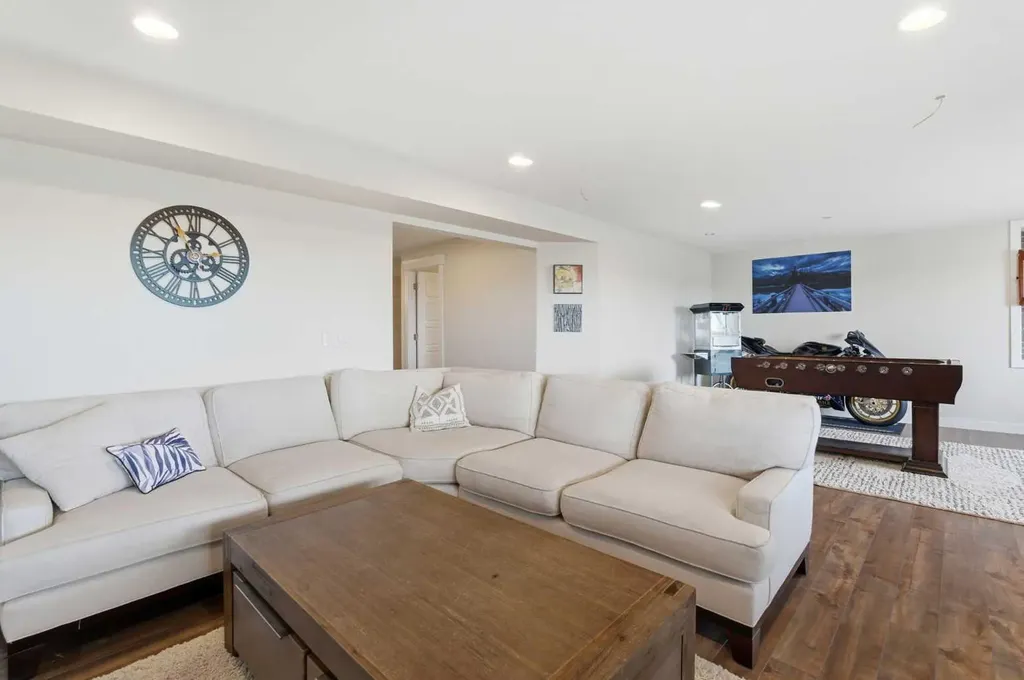 1469 Aldrich Place Carstairs AB T0M 0N0