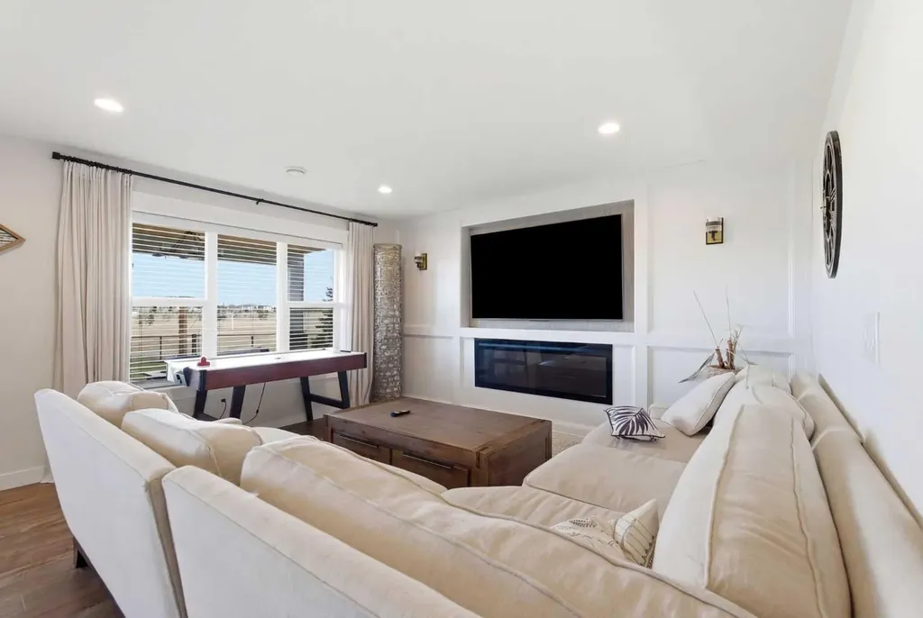 1469 Aldrich Place Carstairs AB T0M 0N0