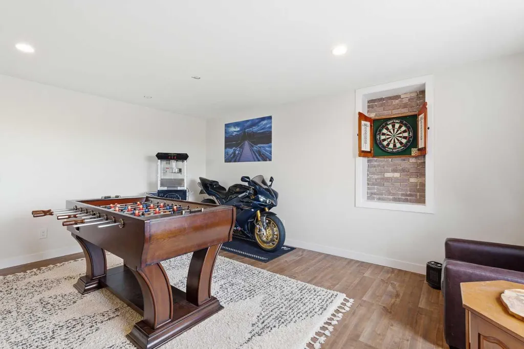 1469 Aldrich Place Carstairs AB T0M 0N0