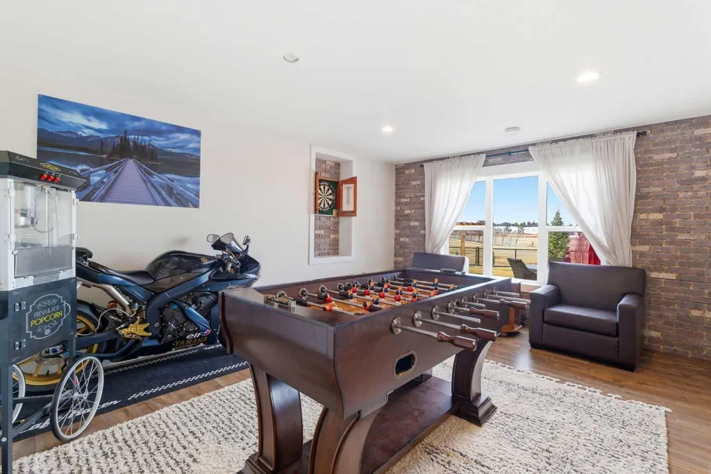 1469 Aldrich Place Carstairs AB T0M 0N0
