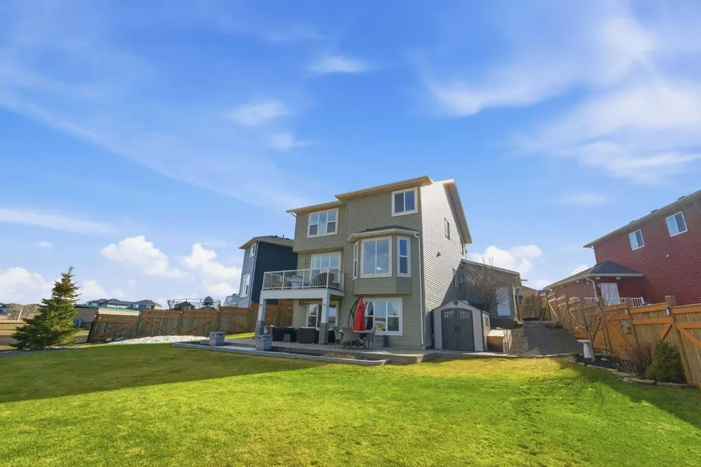 1469 Aldrich Place Carstairs AB T0M 0N0