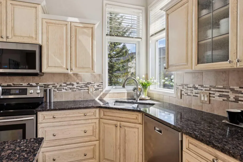 230 Royal Oak Place NW Calgary AB T3G 4Y6