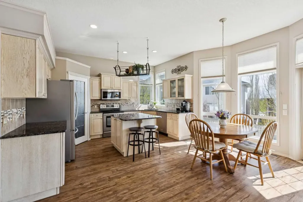 230 Royal Oak Place NW Calgary AB T3G 4Y6