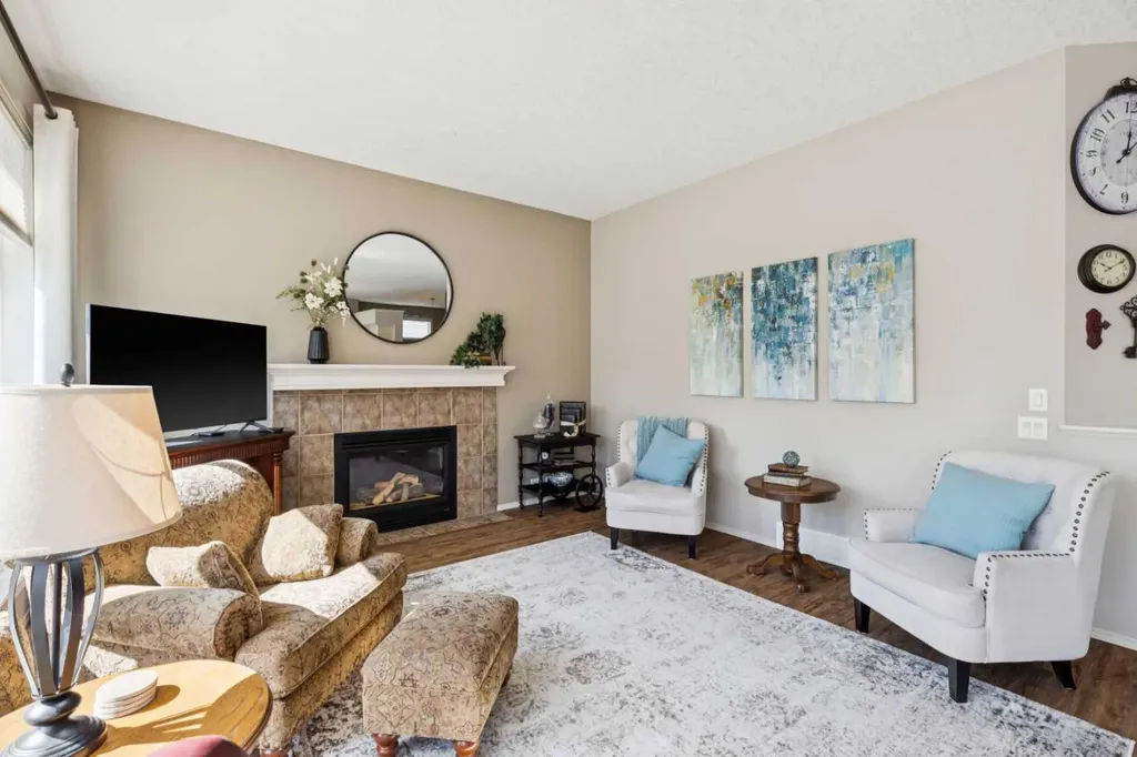230 Royal Oak Place NW Calgary AB T3G 4Y6
