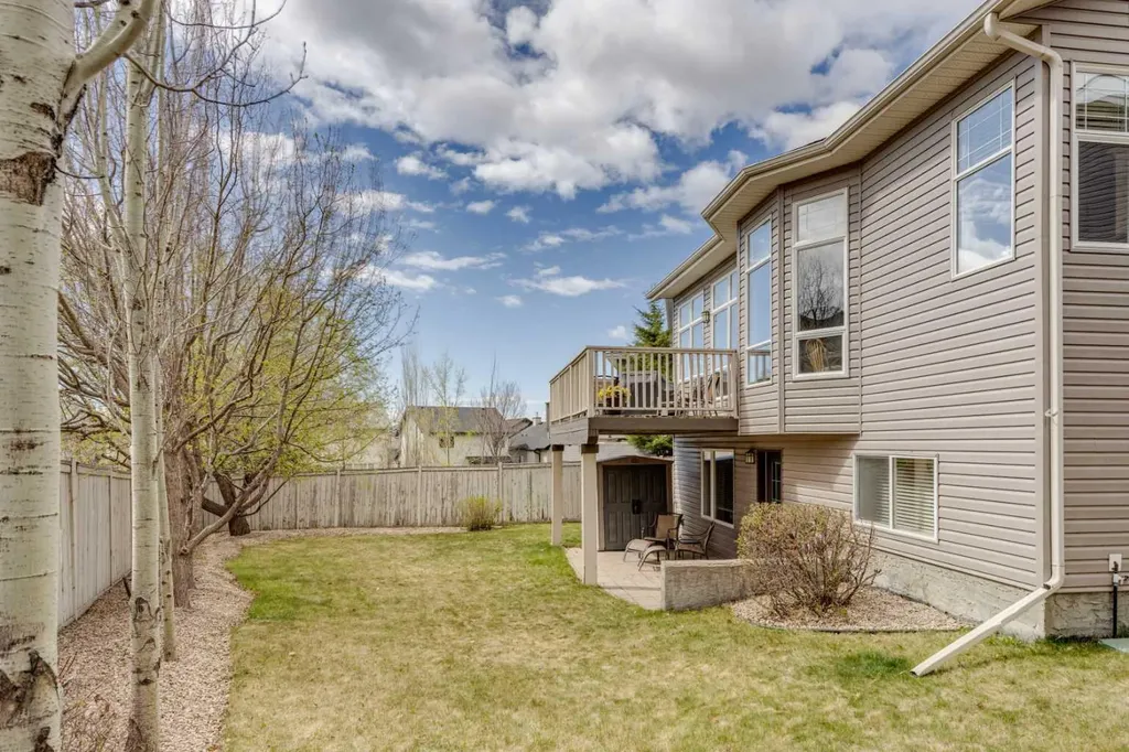 230 Royal Oak Place NW Calgary AB T3G 4Y6