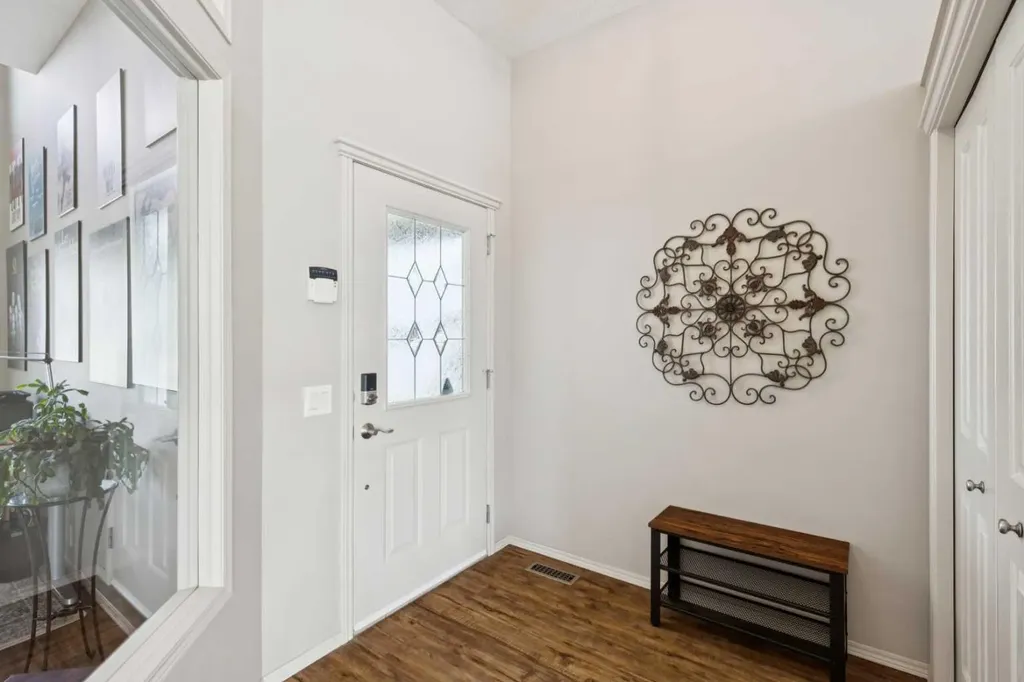 230 Royal Oak Place NW Calgary AB T3G 4Y6