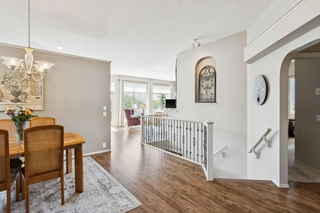 230 Royal Oak Place NW Calgary AB T3G 4Y6