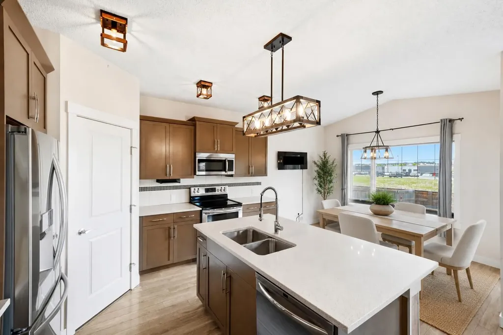 46 Fireside Place Cochrane AB T4C 0R2