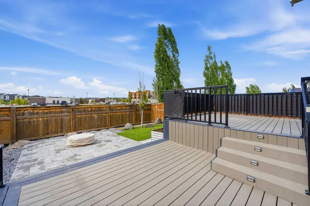 46 Fireside Place Cochrane AB T4C 0R2