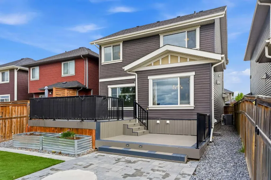 46 Fireside Place Cochrane AB T4C 0R2
