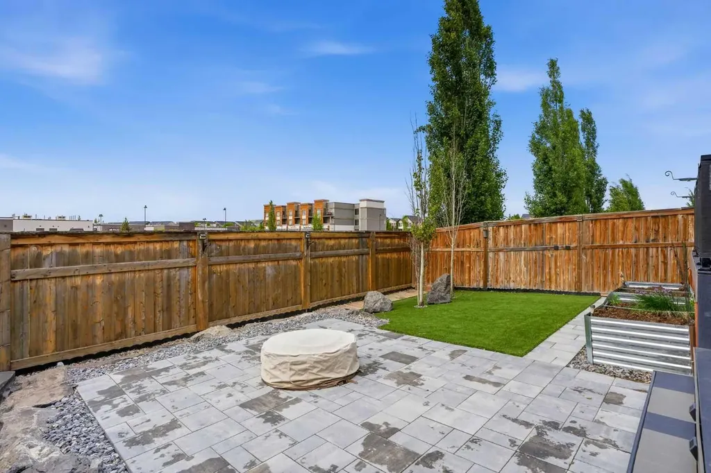 46 Fireside Place Cochrane AB T4C 0R2