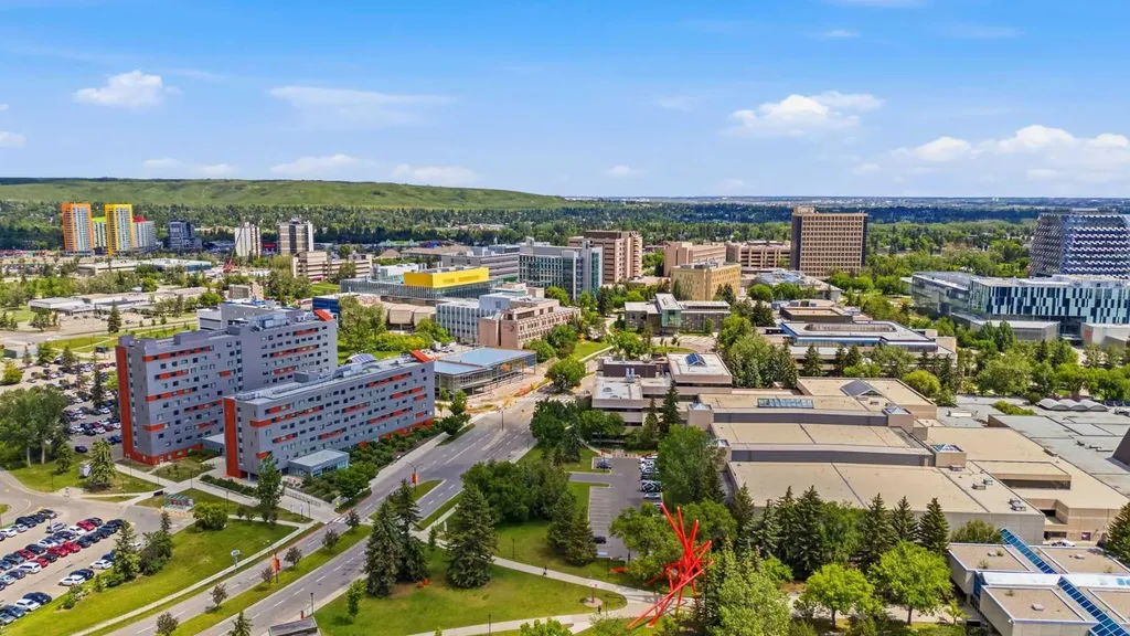 3107 Warren Street NW Calgary AB T3B 6N7