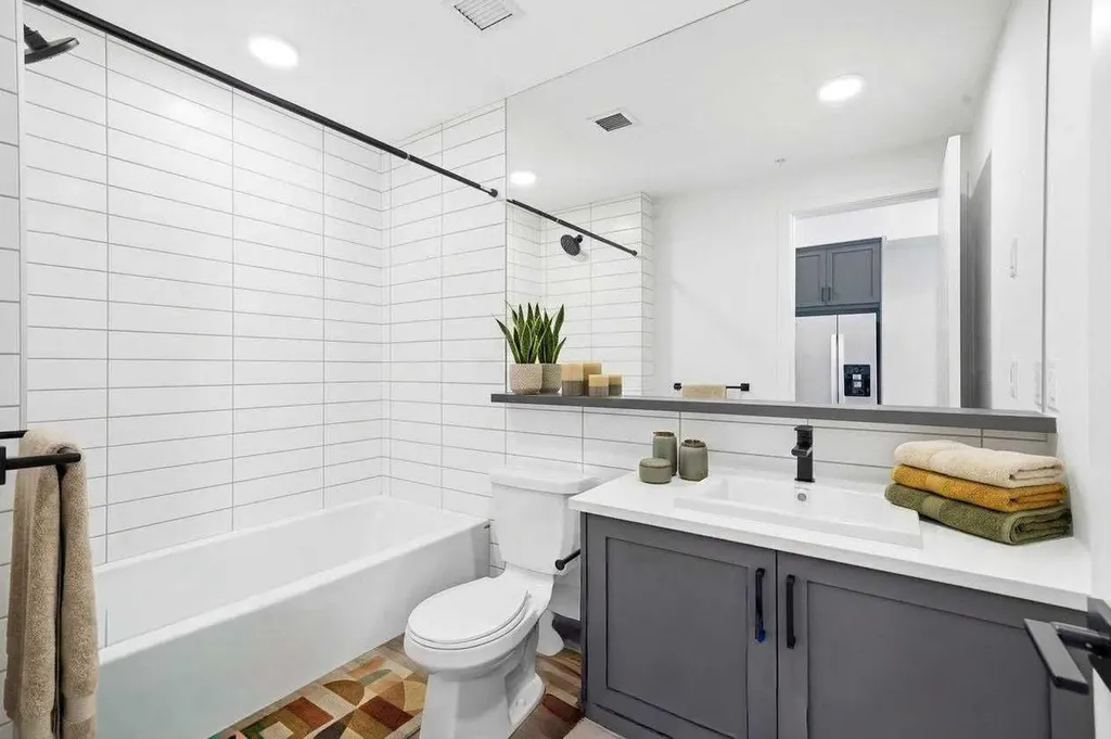 3107 Warren Street NW Calgary AB T3B 6N7