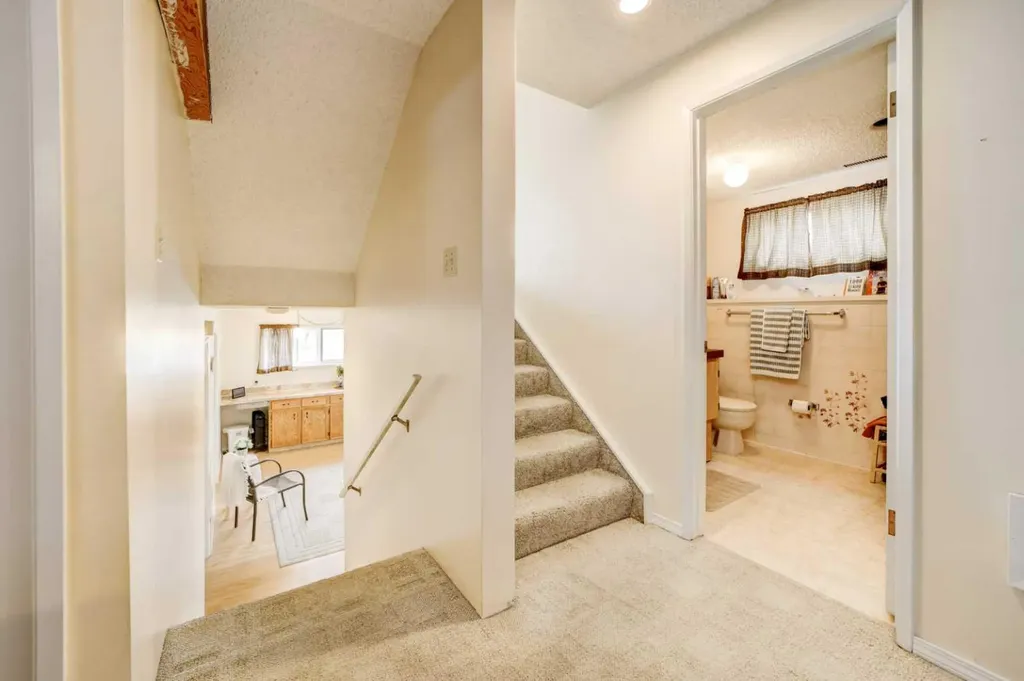 1130 James Avenue Pincher Creek AB T0K 1W0