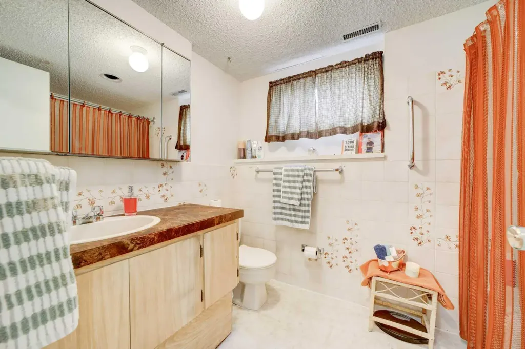 1130 James Avenue Pincher Creek AB T0K 1W0