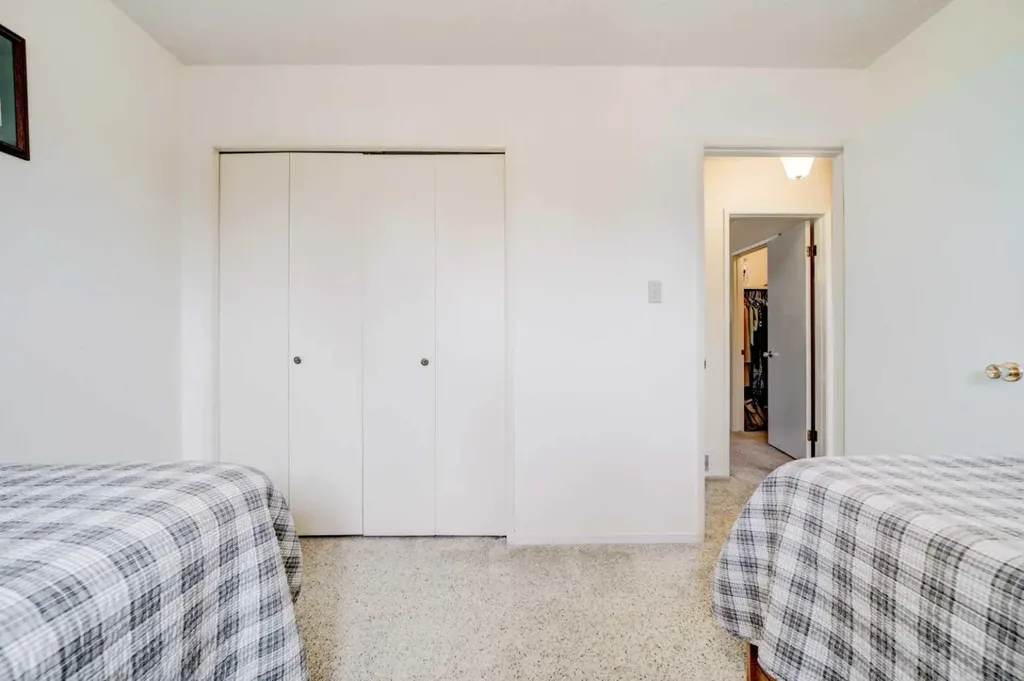 1130 James Avenue Pincher Creek AB T0K 1W0