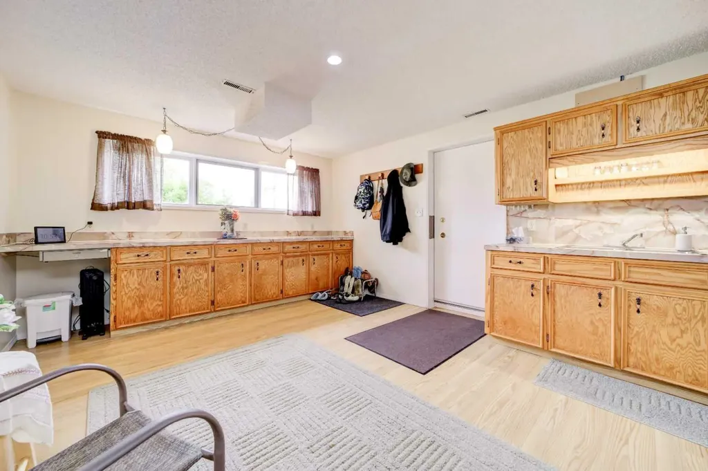 1130 James Avenue Pincher Creek AB T0K 1W0