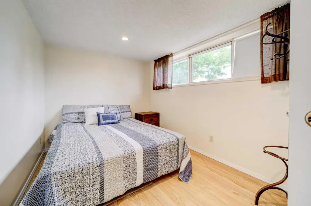 1130 James Avenue Pincher Creek AB T0K 1W0