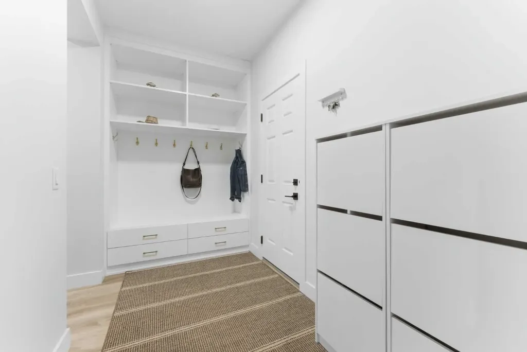 377 Magnolia Way SE Calgary AB T3M 3S6