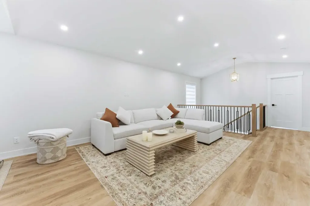 377 Magnolia Way SE Calgary AB T3M 3S6