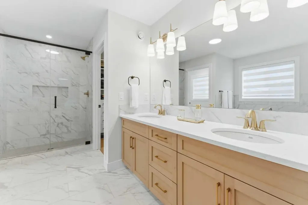 377 Magnolia Way SE Calgary AB T3M 3S6