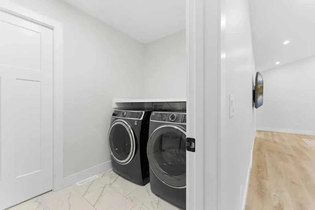 377 Magnolia Way SE Calgary AB T3M 3S6