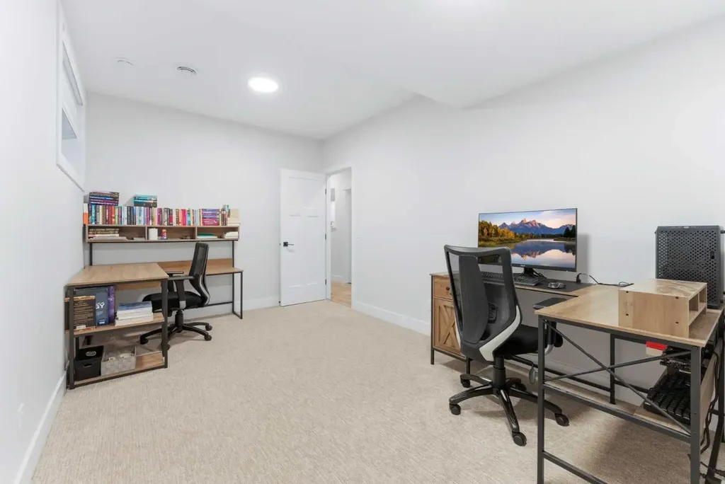377 Magnolia Way SE Calgary AB T3M 3S6