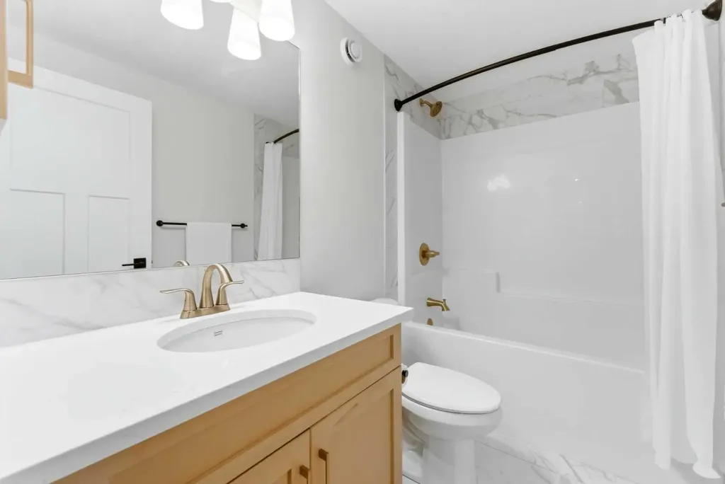 377 Magnolia Way SE Calgary AB T3M 3S6