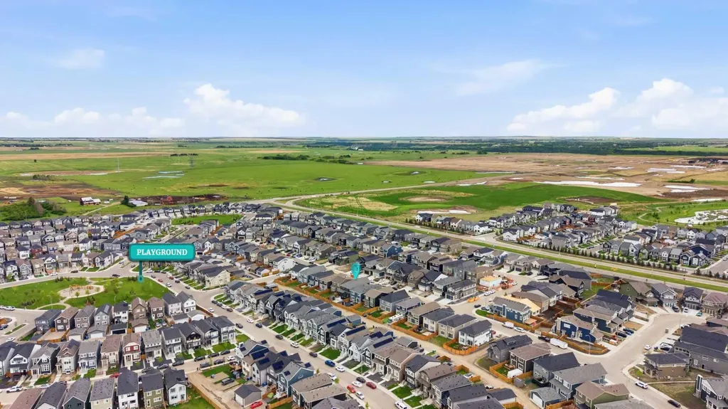 377 Magnolia Way SE Calgary AB T3M 3S6