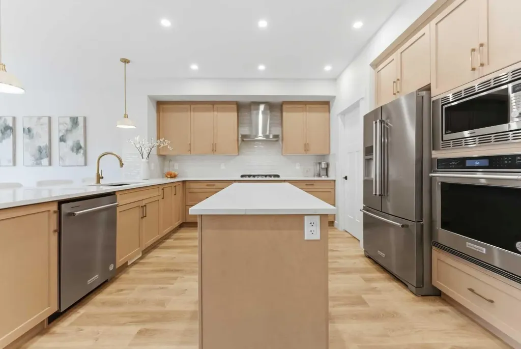 377 Magnolia Way SE Calgary AB T3M 3S6