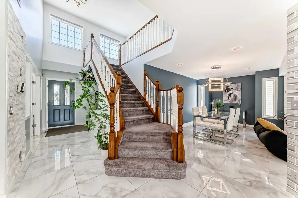 382 Cove Road Chestermere AB T1X 1J6