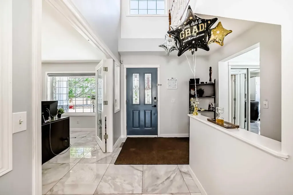 382 Cove Road Chestermere AB T1X 1J6
