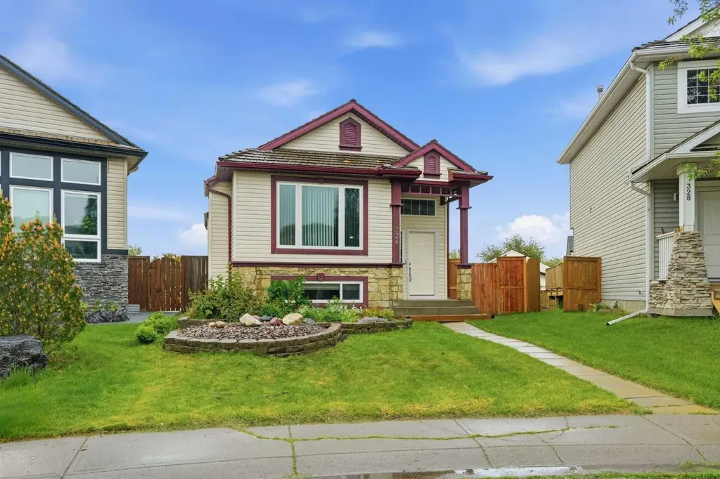 324 Mt Aberdeen Close SE Calgary AB T2Z 3N4
