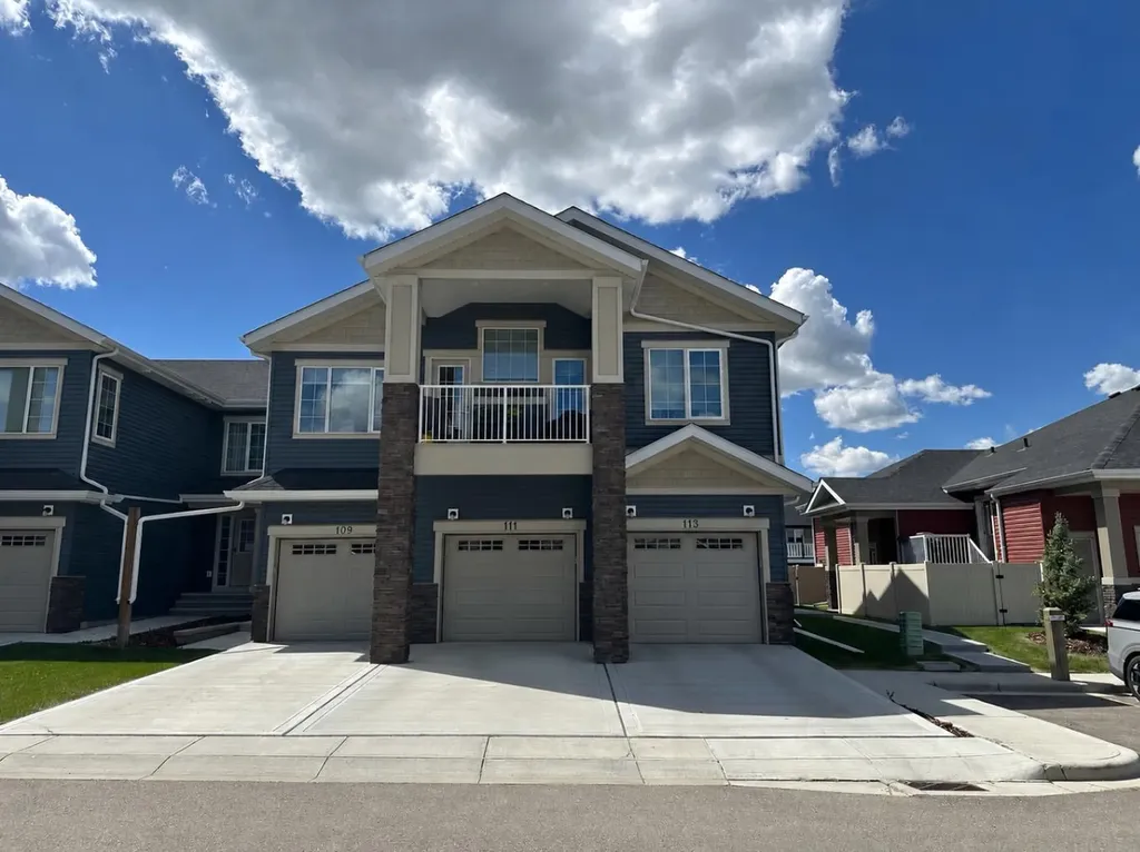 111 Golden Crescent Red Deer AB T4P 2S7