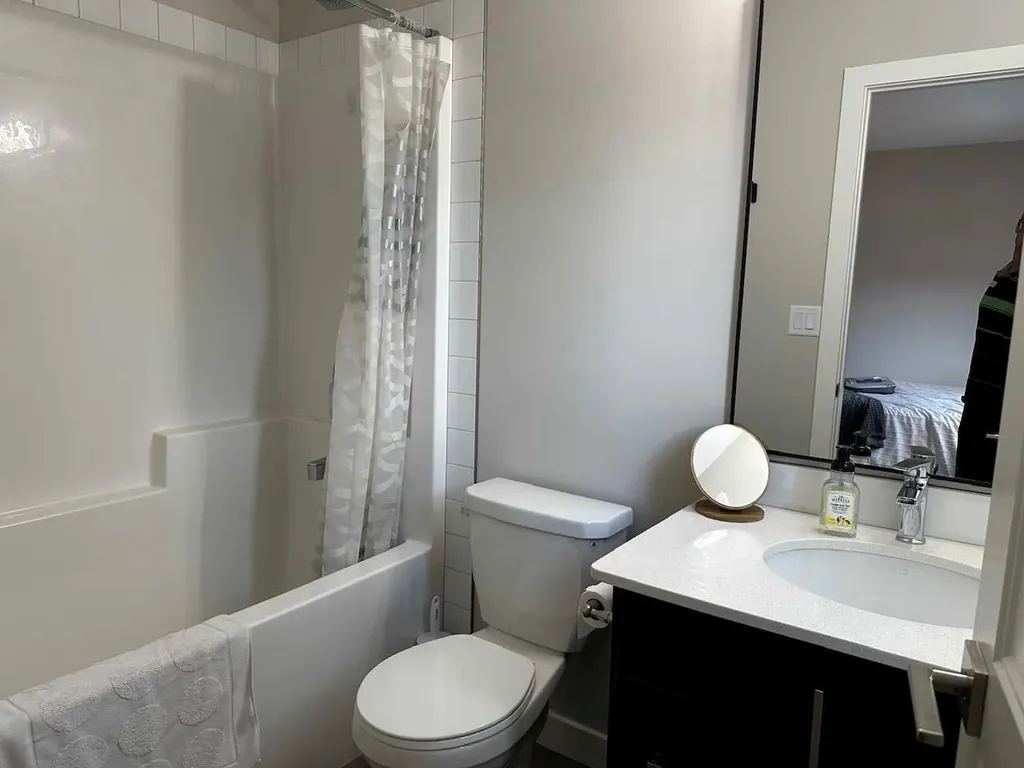 111 Golden Crescent Red Deer AB T4P 2S7