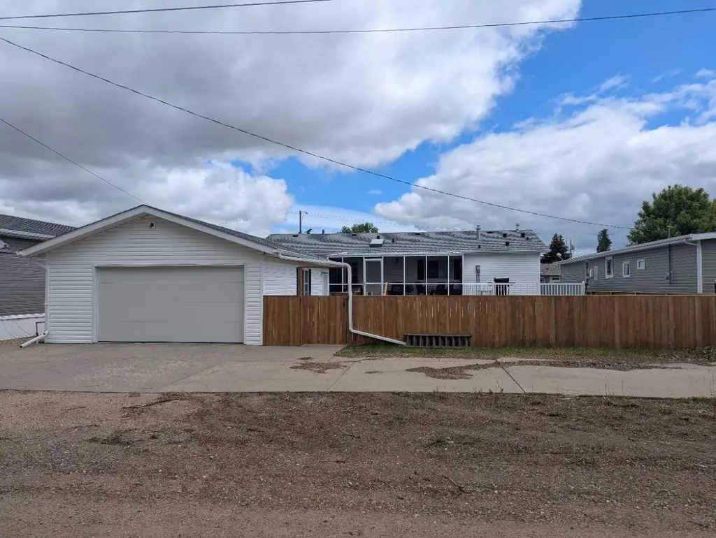 4926 59 Street Killam AB T0B2L0