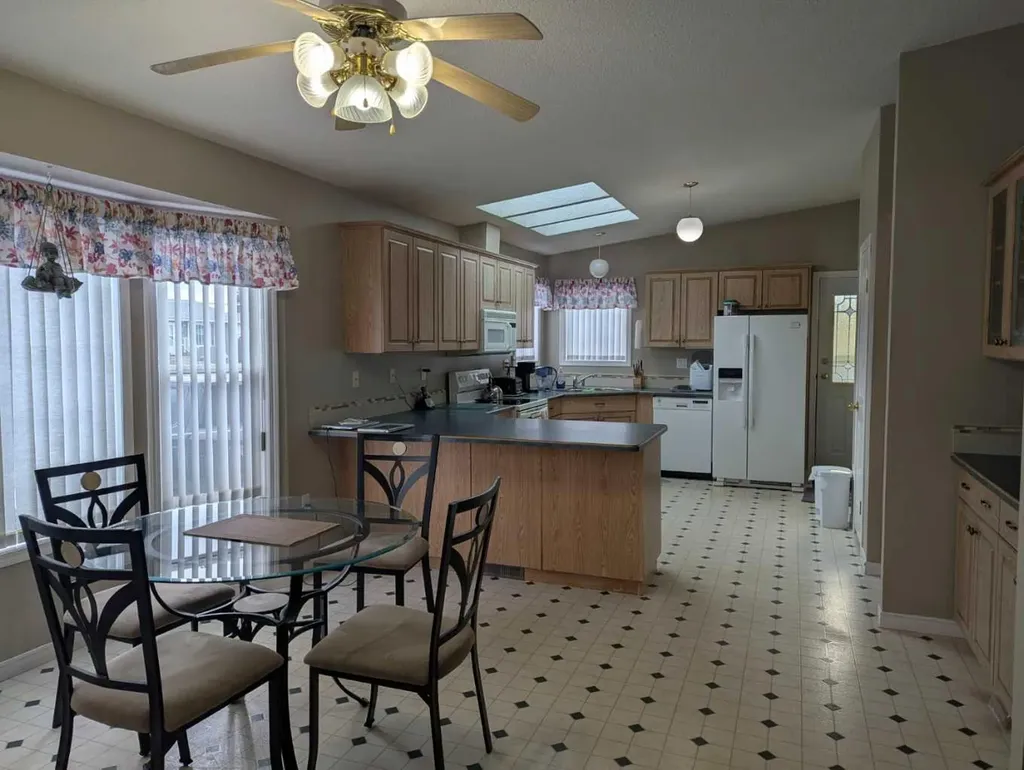 4926 59 Street Killam AB T0B2L0