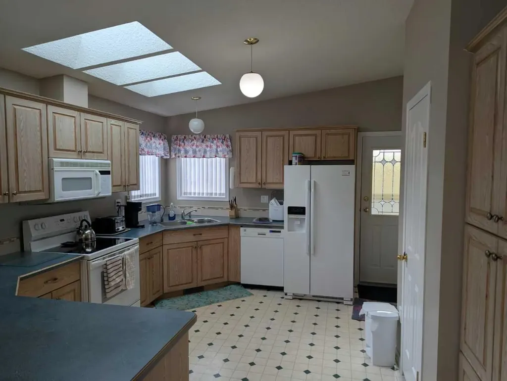 4926 59 Street Killam AB T0B2L0