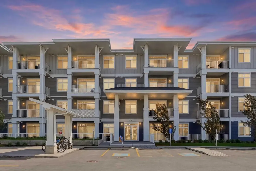 300 Auburn Meadows Common SE Calgary AB T3M 3E7