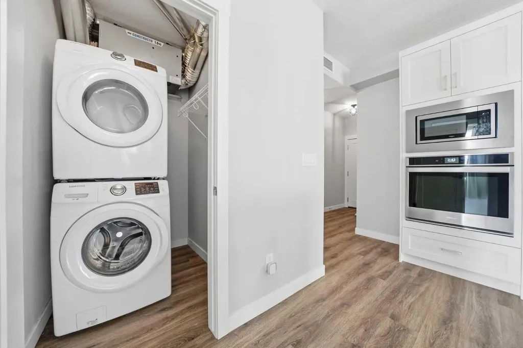 300 Auburn Meadows Common SE Calgary AB T3M 3E7