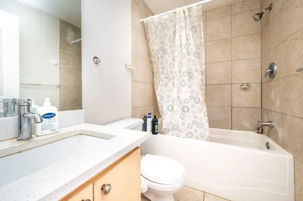 72 Faldale Close NE Calgary AB T3J1V9