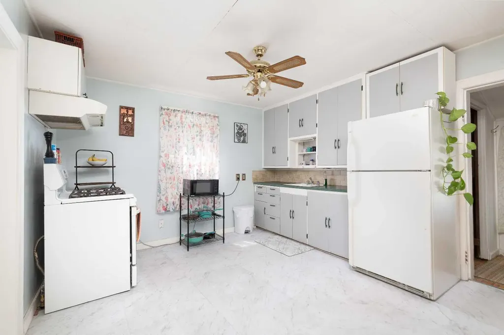 432 12a Street N Lethbridge AB T1H 2J6