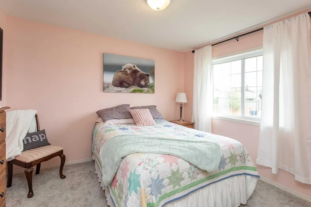 74 Pine Crescent Blackfalds AB T4M 0E2