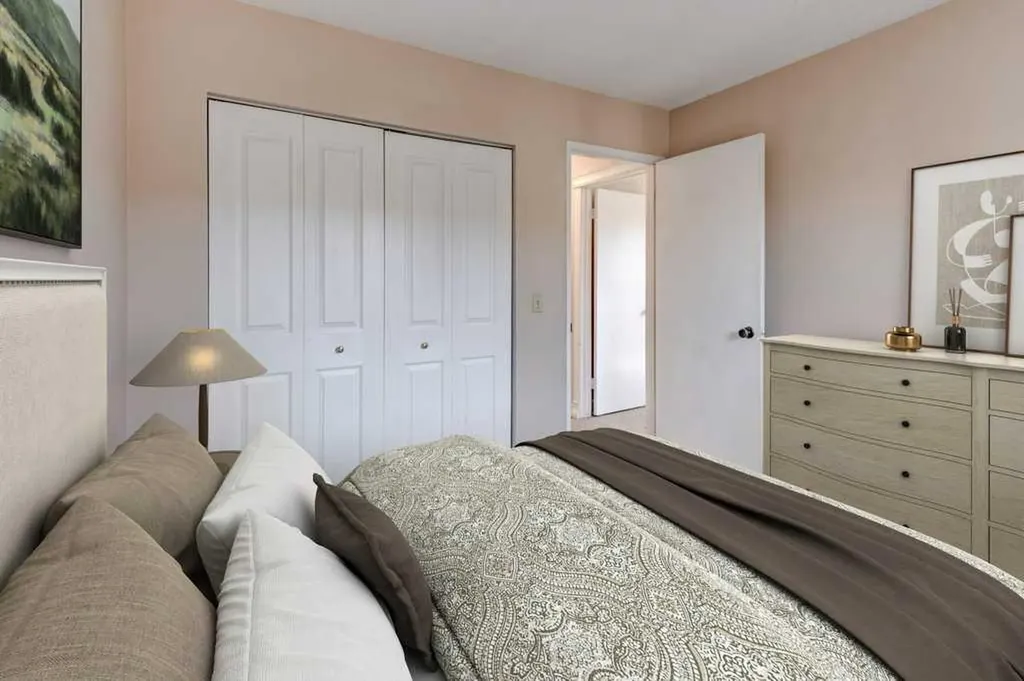 1703 11 Avenue SW Calgary AB T3K 1J5