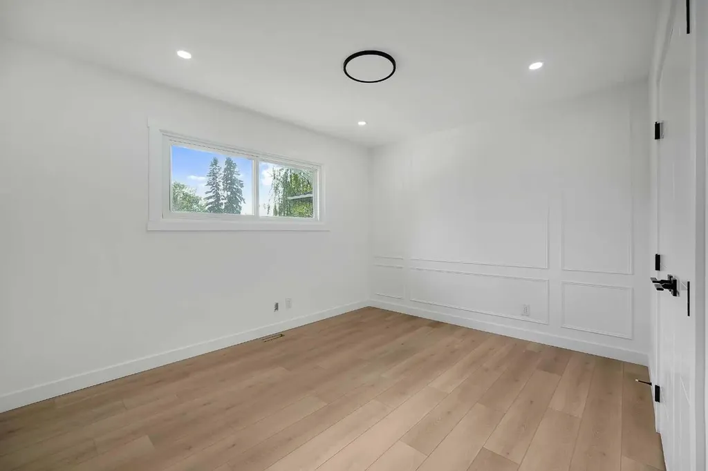 419 Acadia Drive SE Calgary AB T2J 0A9