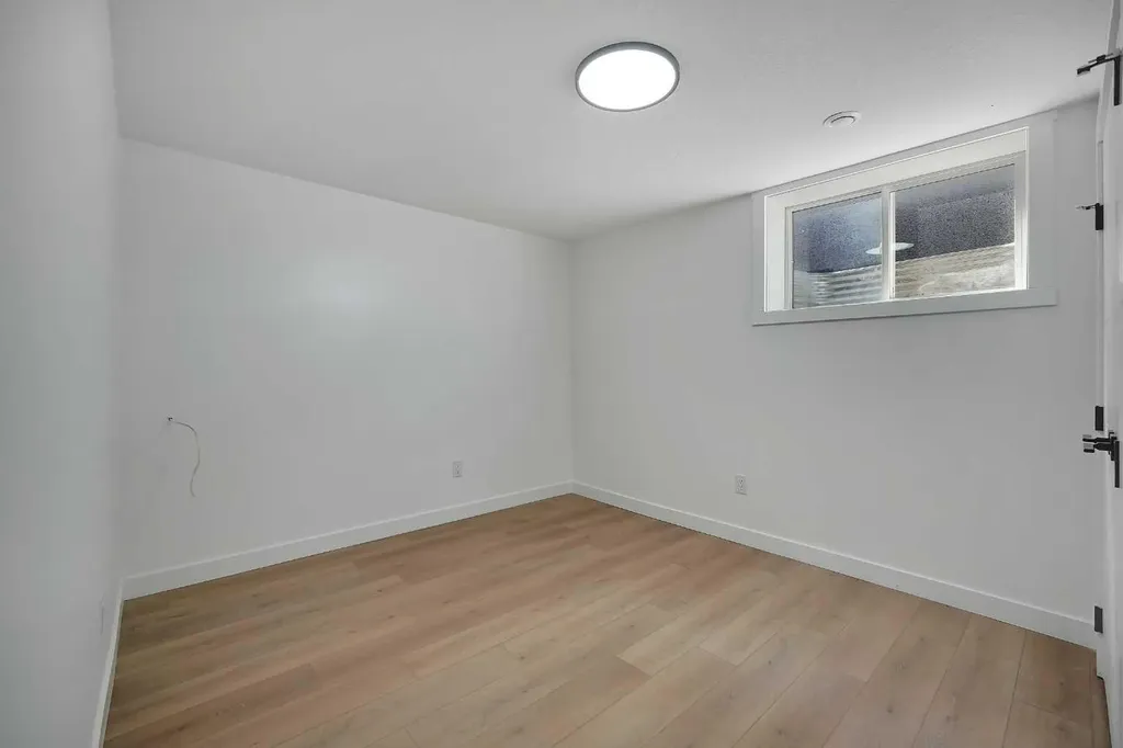 419 Acadia Drive SE Calgary AB T2J 0A9
